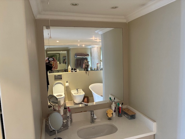 2 Bedroom Property for Sale in Fresnaye Western Cape